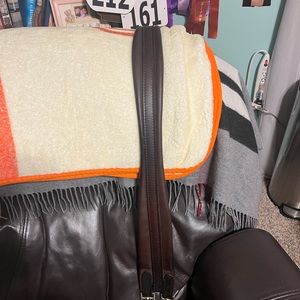 Size 46 inch girth very well kept! Only used for shows and cleaned right after